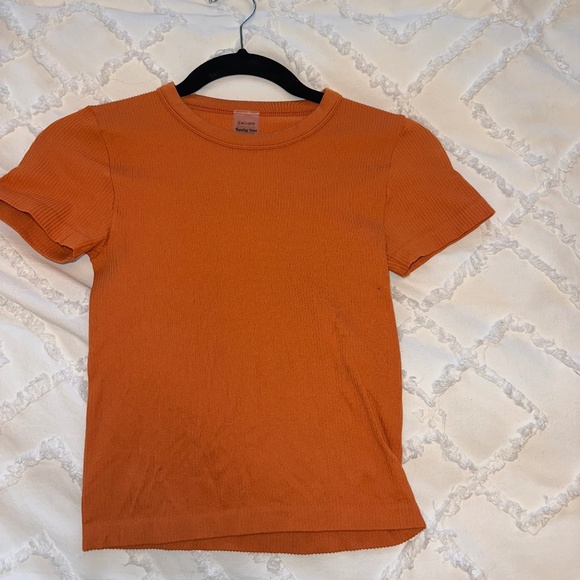 Sunday Best Seamless Crew-Neck T-Shirt - Picture 2 of 2